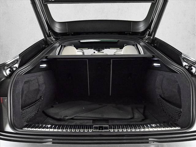 Used 2024 Audi Q8 e-tron Premium Plus AWD/4WD image 6