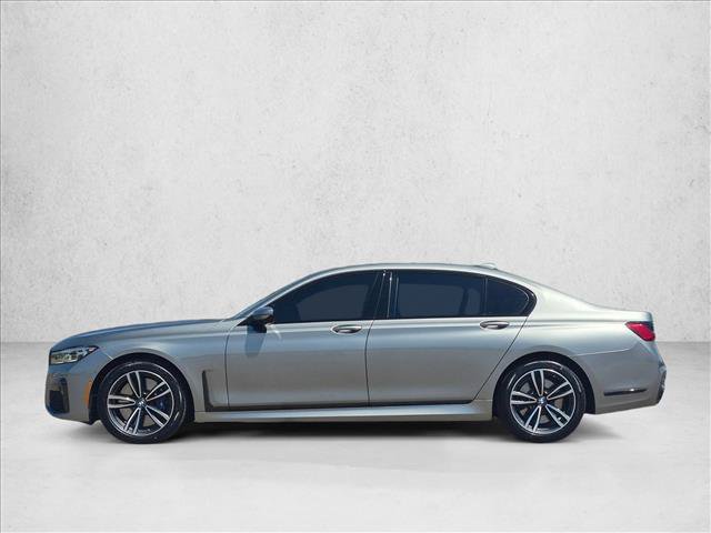 Used 2022 BMW 750i xDrive w/ Executive Package AWD/4WD image 9