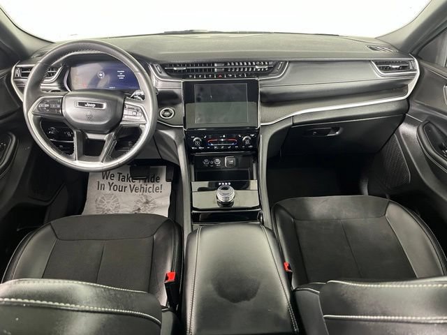 Used 2023 Jeep Grand Cherokee L Laredo AWD/4WD image 42