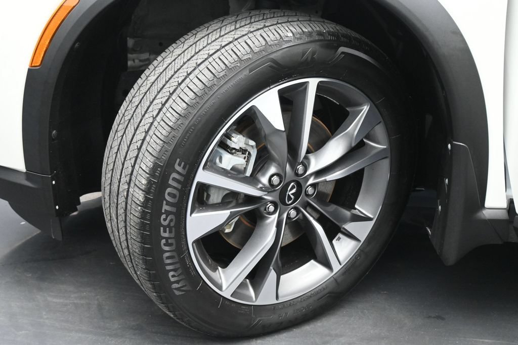 Used 2023 INFINITI QX60 Luxe w/ Vision Package FWD image 26