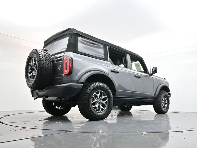 Used 2024 Ford Bronco Badlands image 33