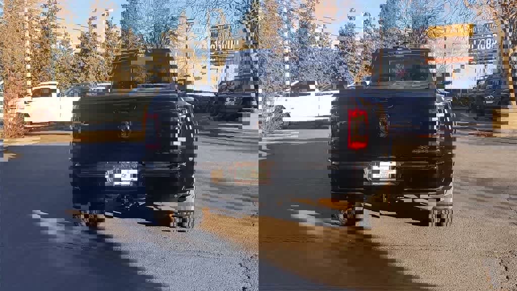 Used 2021 RAM 3500 Limited image 8