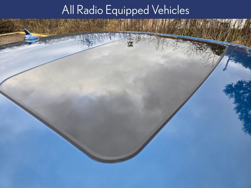 Used 2023 Dodge Challenger R/T image 14