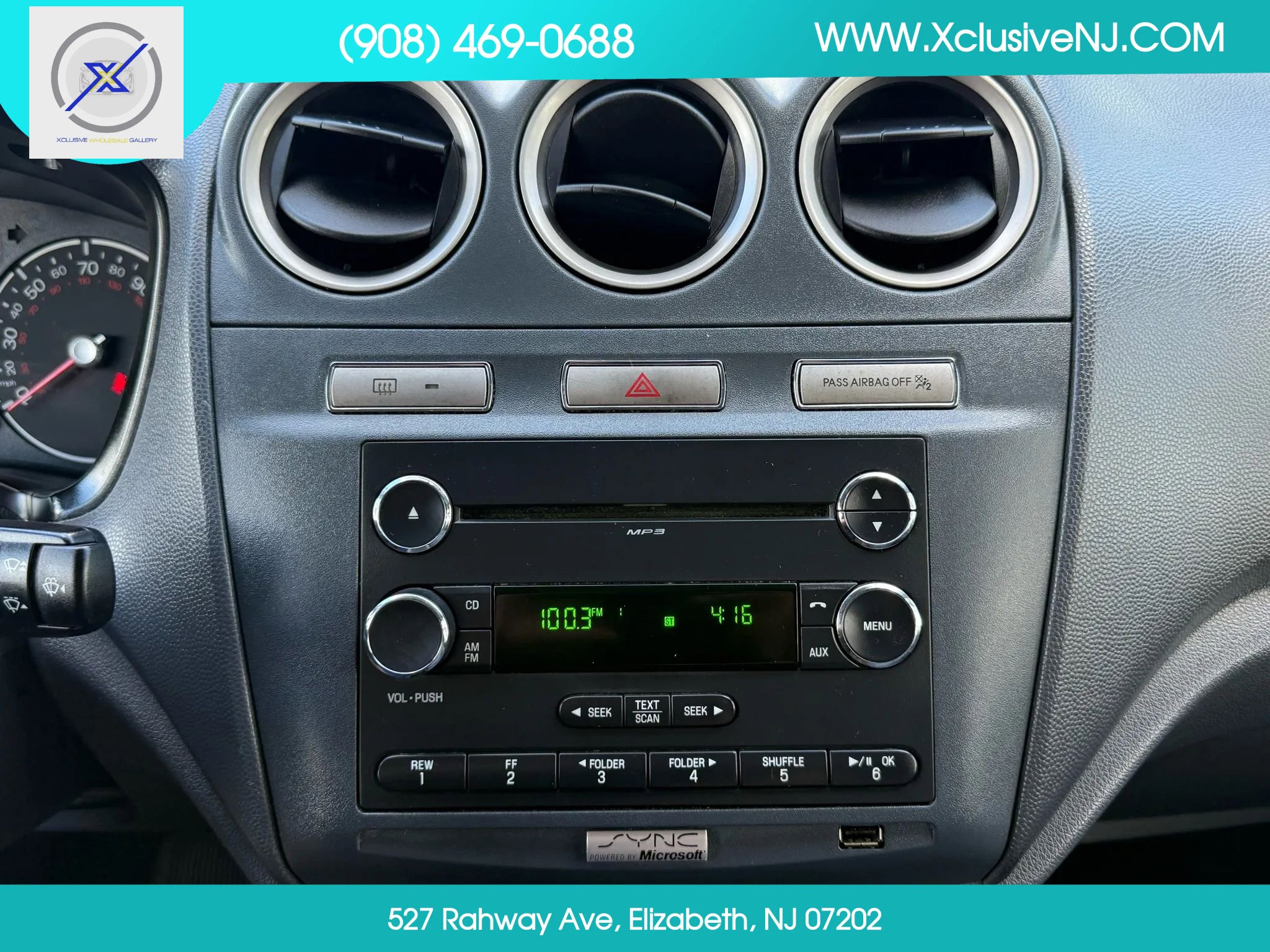 Used 2013 Ford Transit Connect XLT image 13