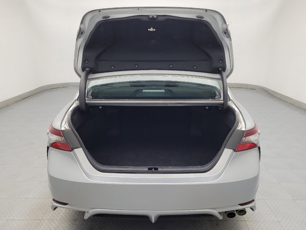 Used 2022 Toyota Camry SE image 29