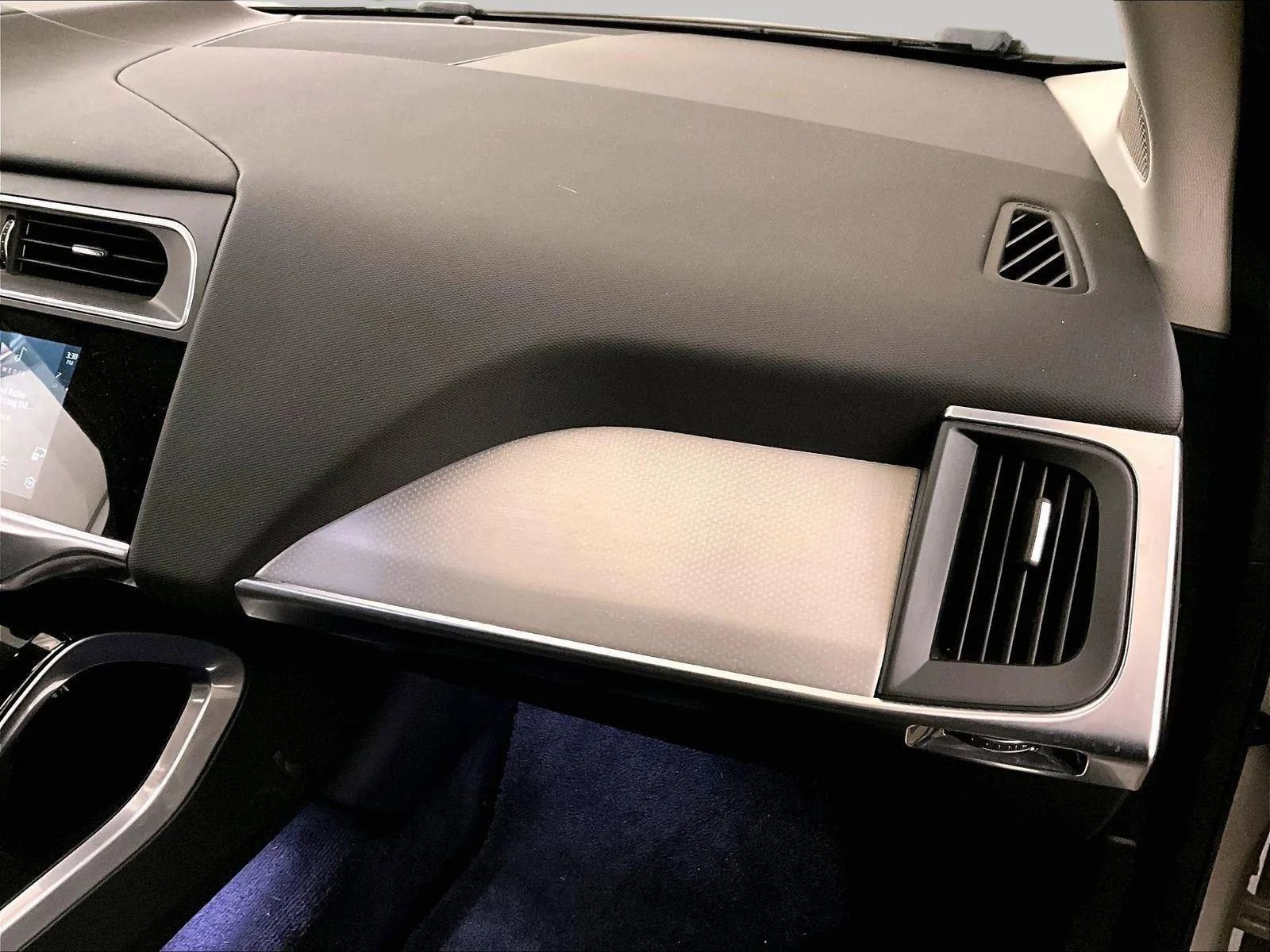 Used 2022 Jaguar I-PACE HSE image 15