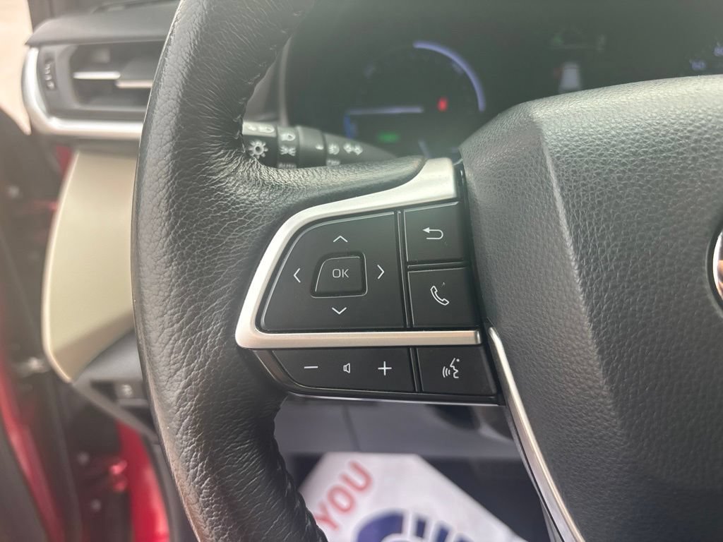 Used 2021 Toyota Sienna XLE FWD image 40