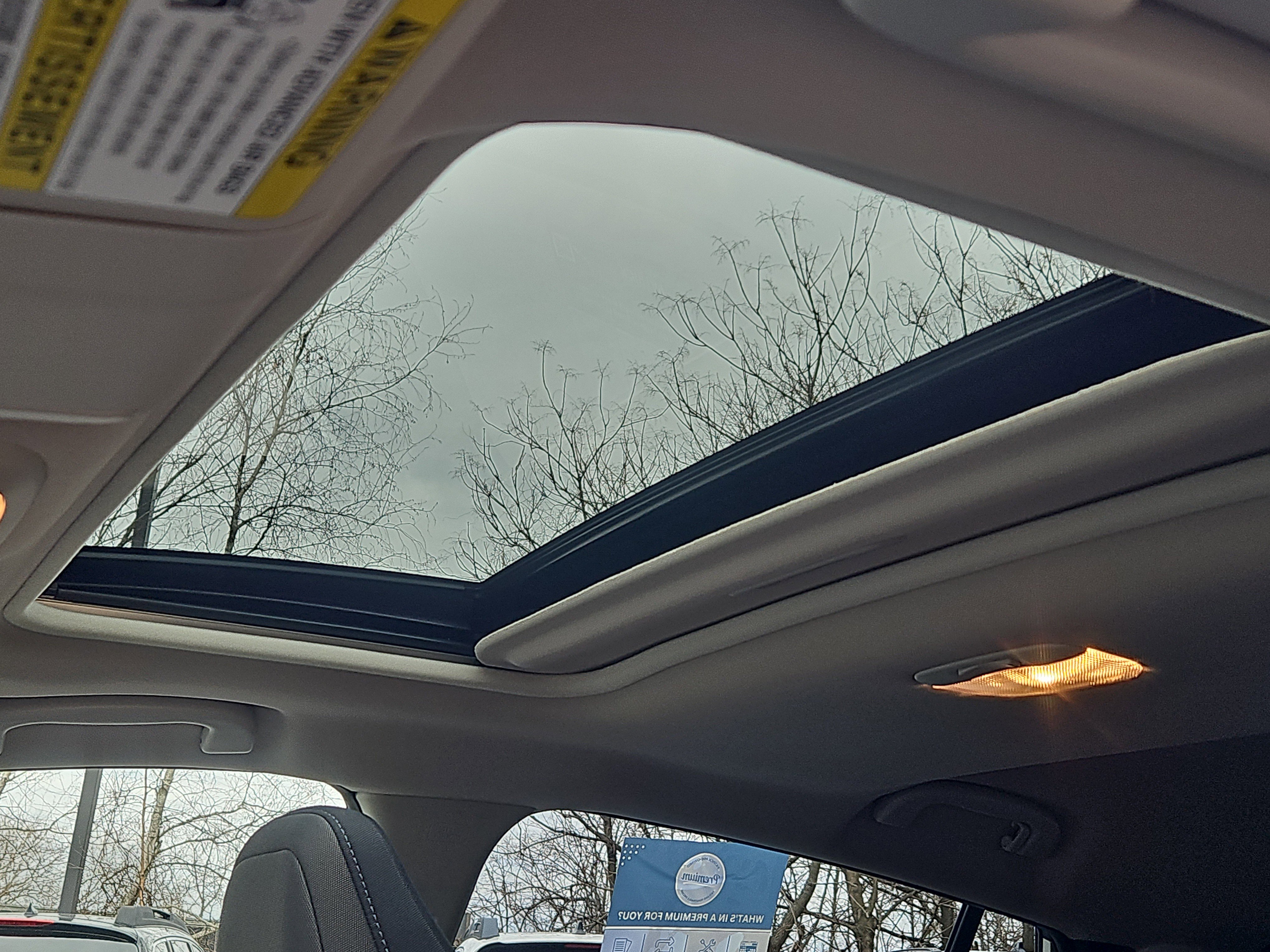 Certified 2025 Subaru Crosstrek 2.0i Premium image 8