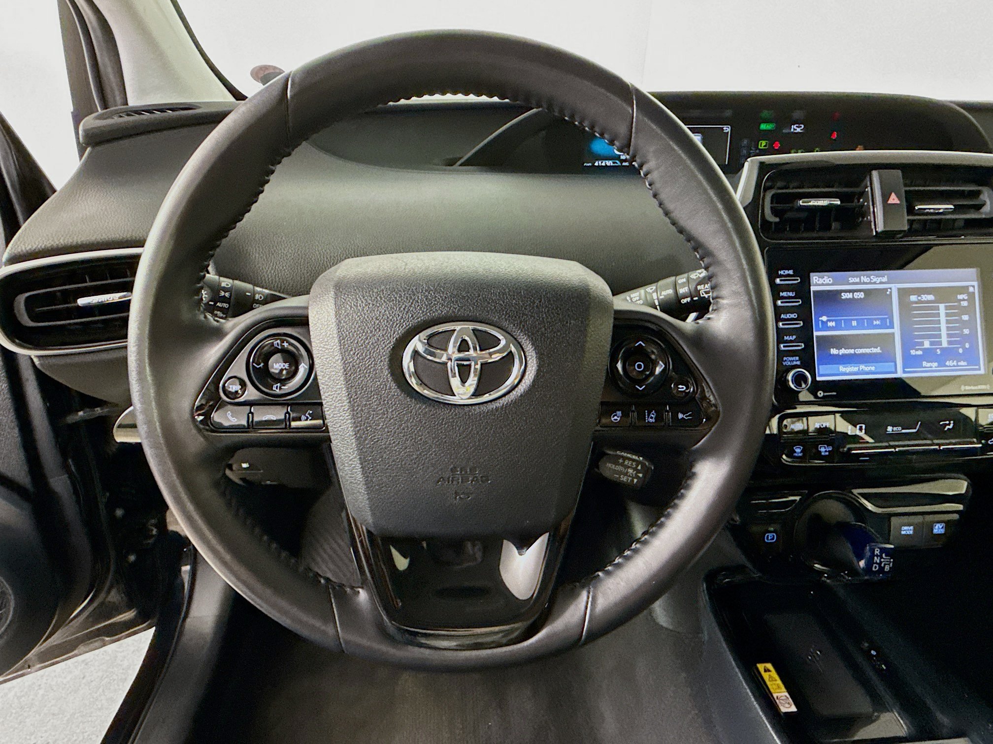 Used 2022 Toyota Prius XLE FWD image 11