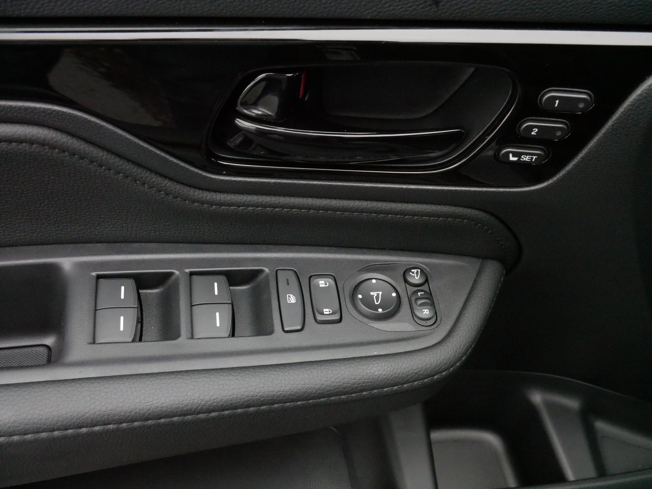 Certified 2026 Honda Odyssey Elite image 19