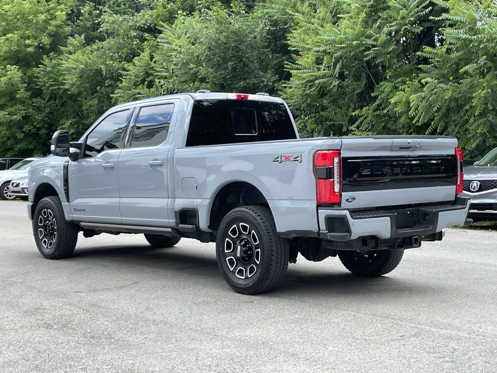 Used 2025 Ford F350 Platinum AWD/4WD image 3
