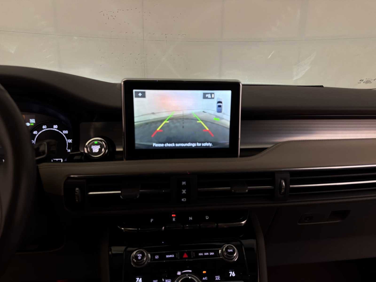 Used 2020 Lincoln Corsair AWD w/ Premium Package image 15