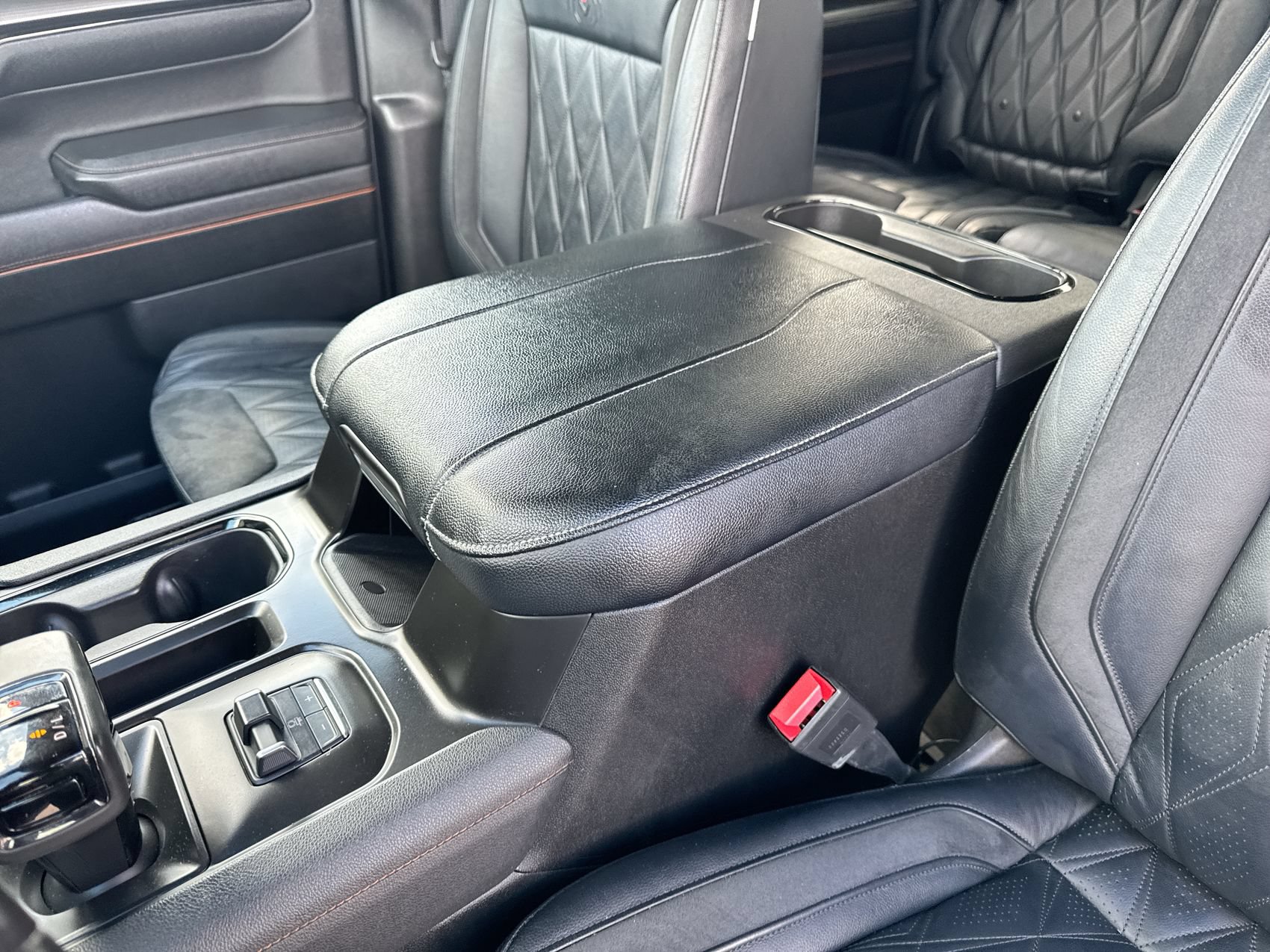 Used 2023 GMC Sierra 1500 AT4 w/ AT4 Premium Package AWD/4WD image 20