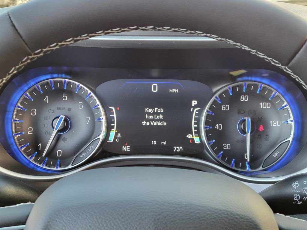 New 2026 Chrysler Pacifica Select FWD image 7