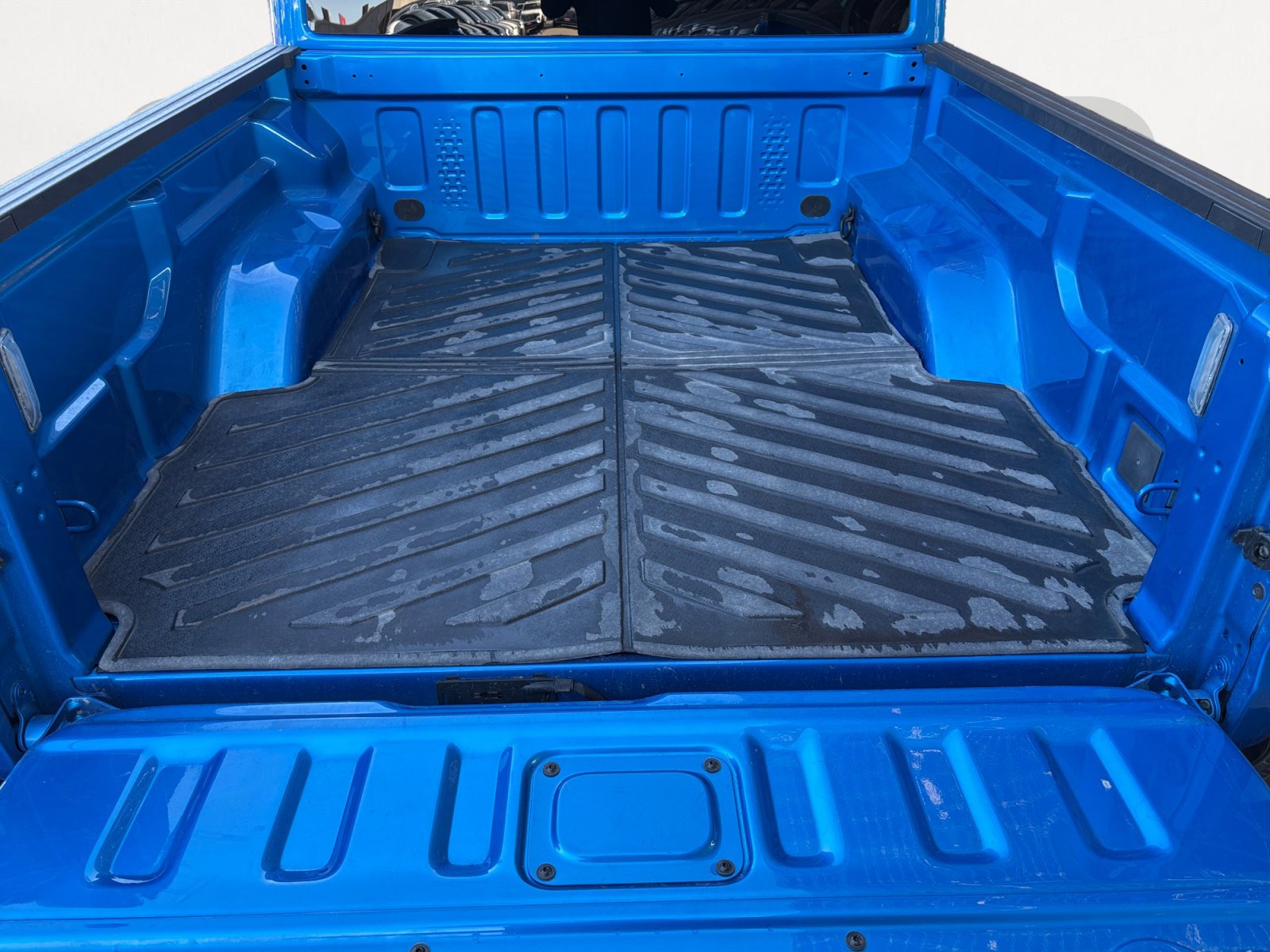 Used 2024 Jeep Gladiator Sport image 12