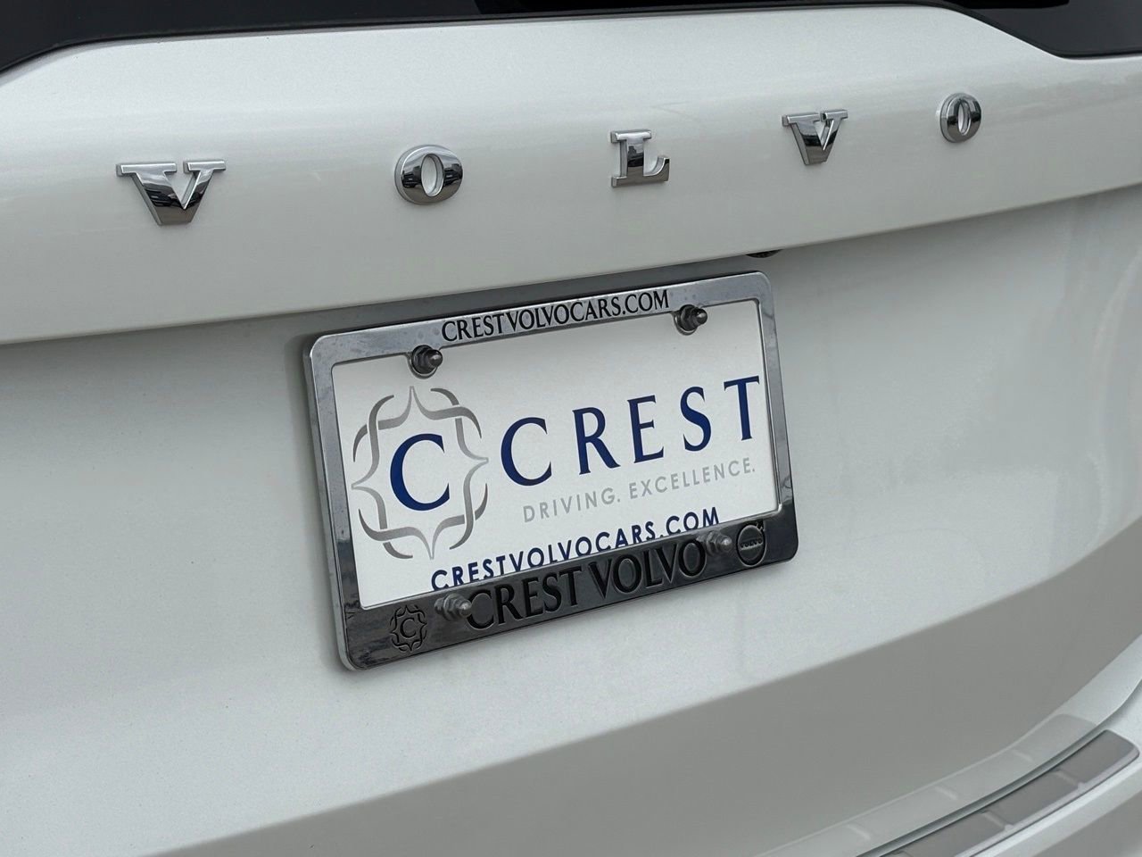 New 2026 Volvo XC90 T8 Plus w/ Protection Package Premier image 7