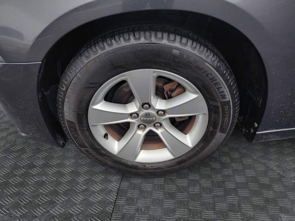 Used 2013 Dodge Charger SE w/ Connectivity Group image 21
