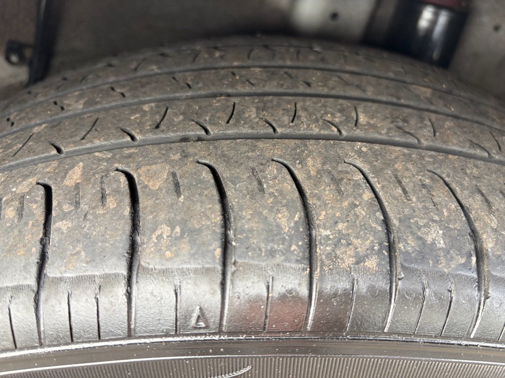 Used 2023 Hyundai Kona Limited image 37