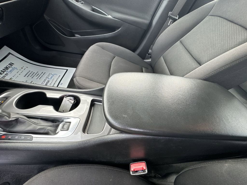 Used 2024 Chevrolet Malibu LS FWD image 21