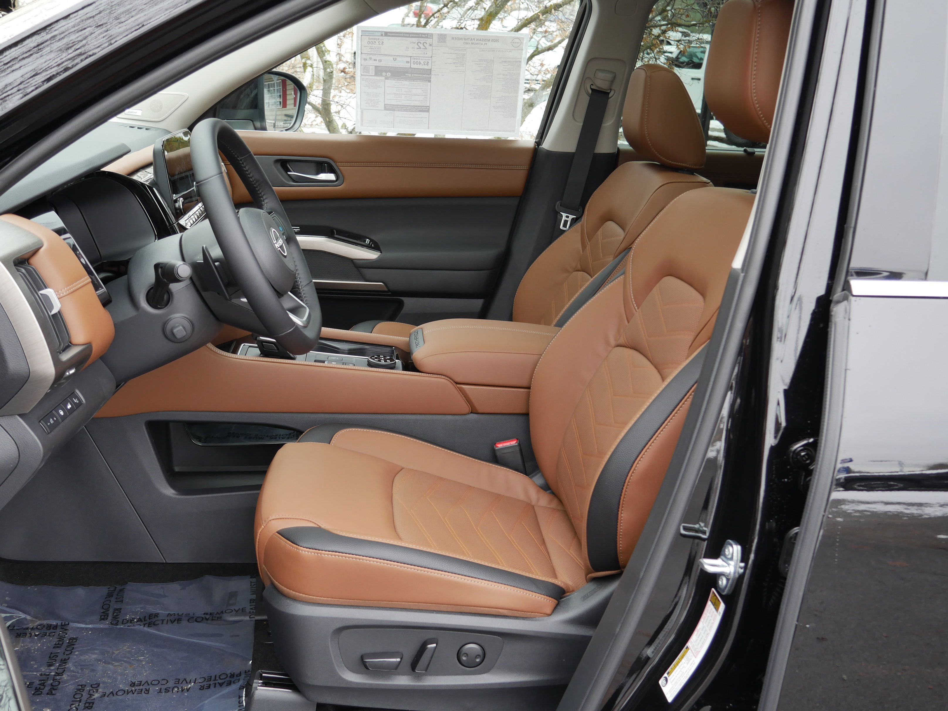 Certified 2025 Nissan Pathfinder Platinum w/ Cargo Package image 3