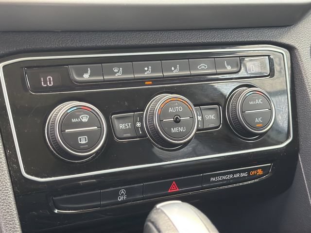 Certified 2022 Volkswagen Atlas SE FWD image 18
