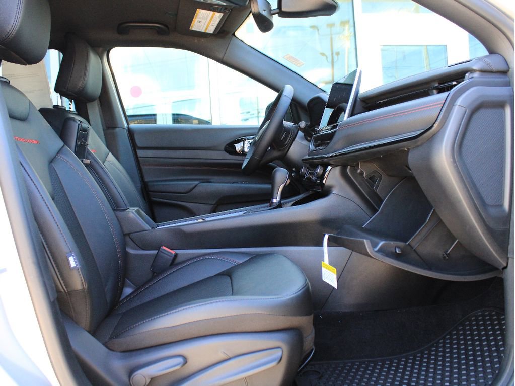 New 2026 Jeep Compass Trailhawk AWD/4WD image 25