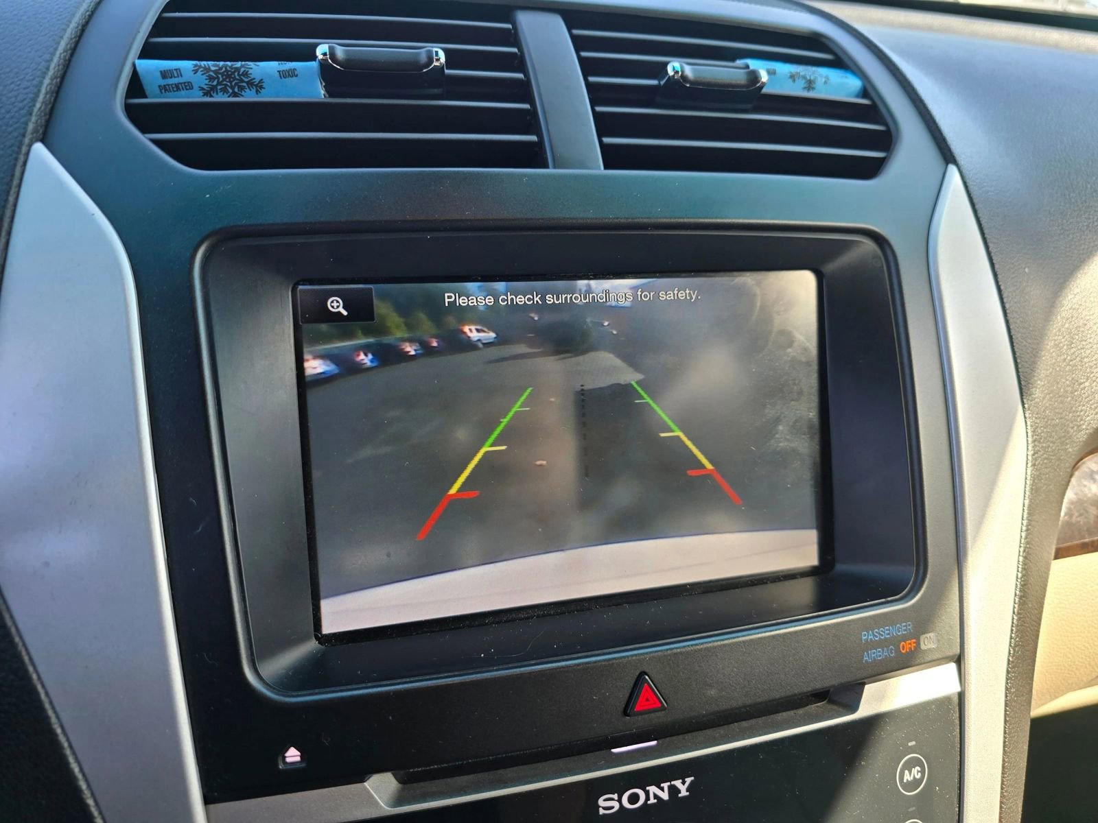 Used 2013 Ford Explorer Limited image 29