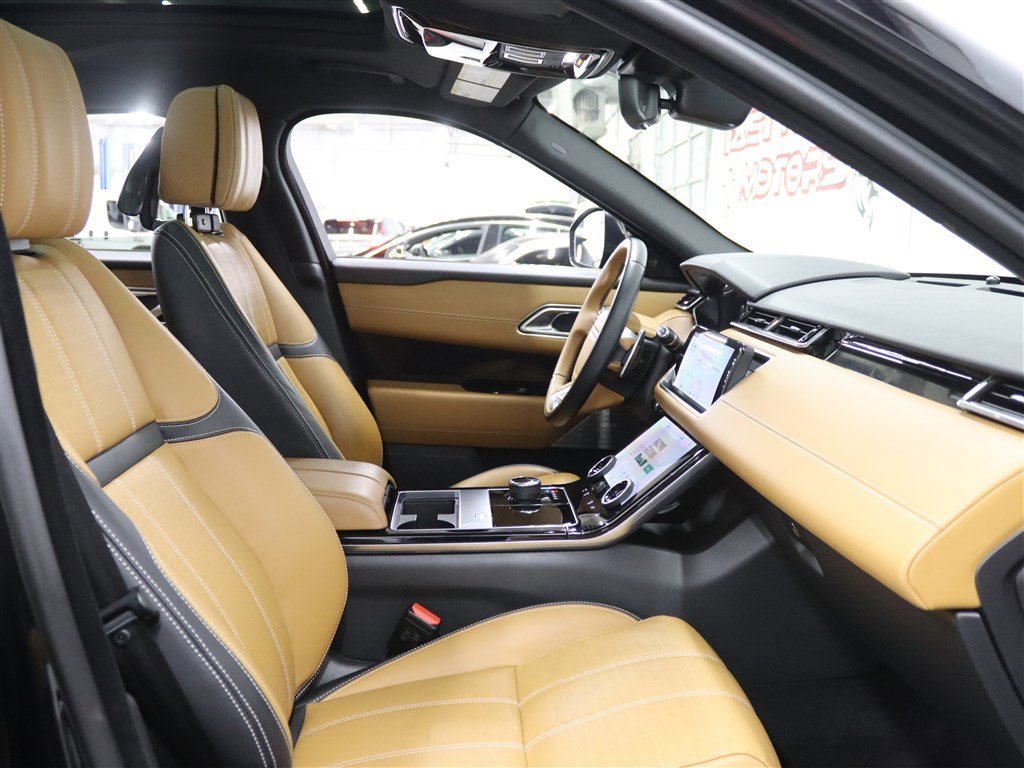 Used 2020 Land Rover Range Rover Velar R-Dynamic HSE image 14