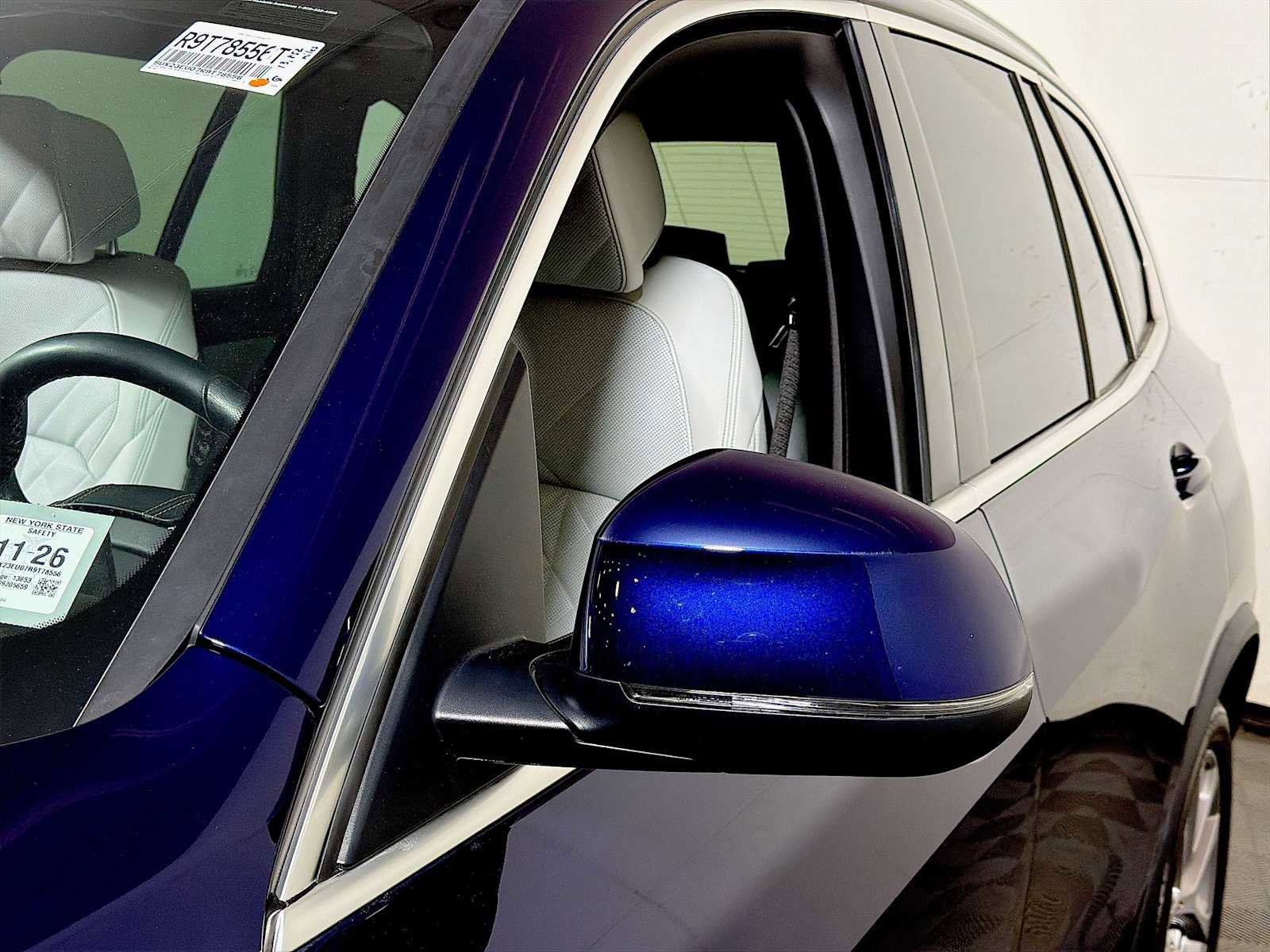 Certified 2024 BMW X5 xDrive40i w/ Premium Package image 30