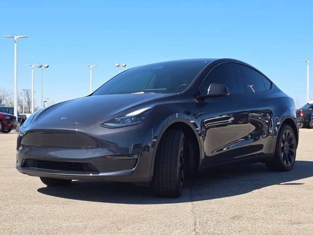 Used 2024 Tesla Model Y Long Range image 21