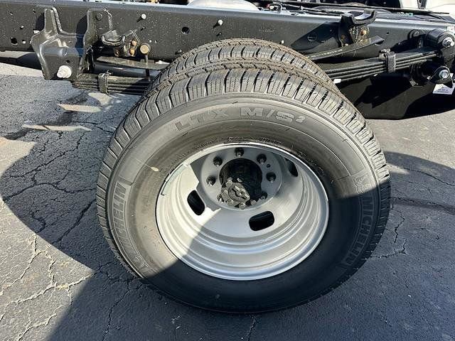 New 2026 Ford F350 XL w/ Snow Plow Prep Package AWD/4WD image 15