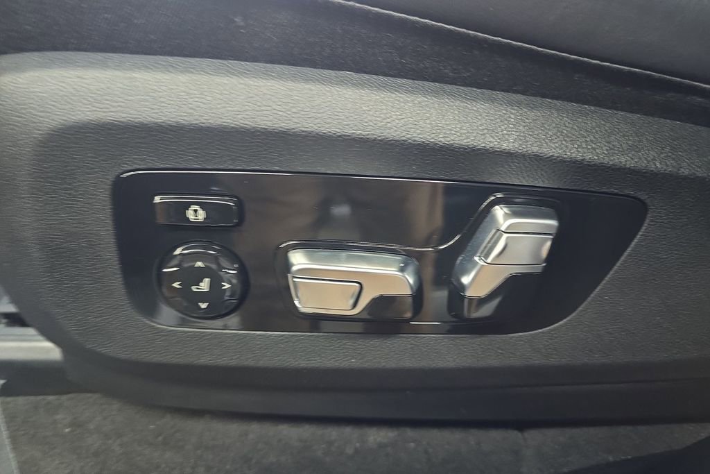 Certified 2024 BMW X5 M60i image 13