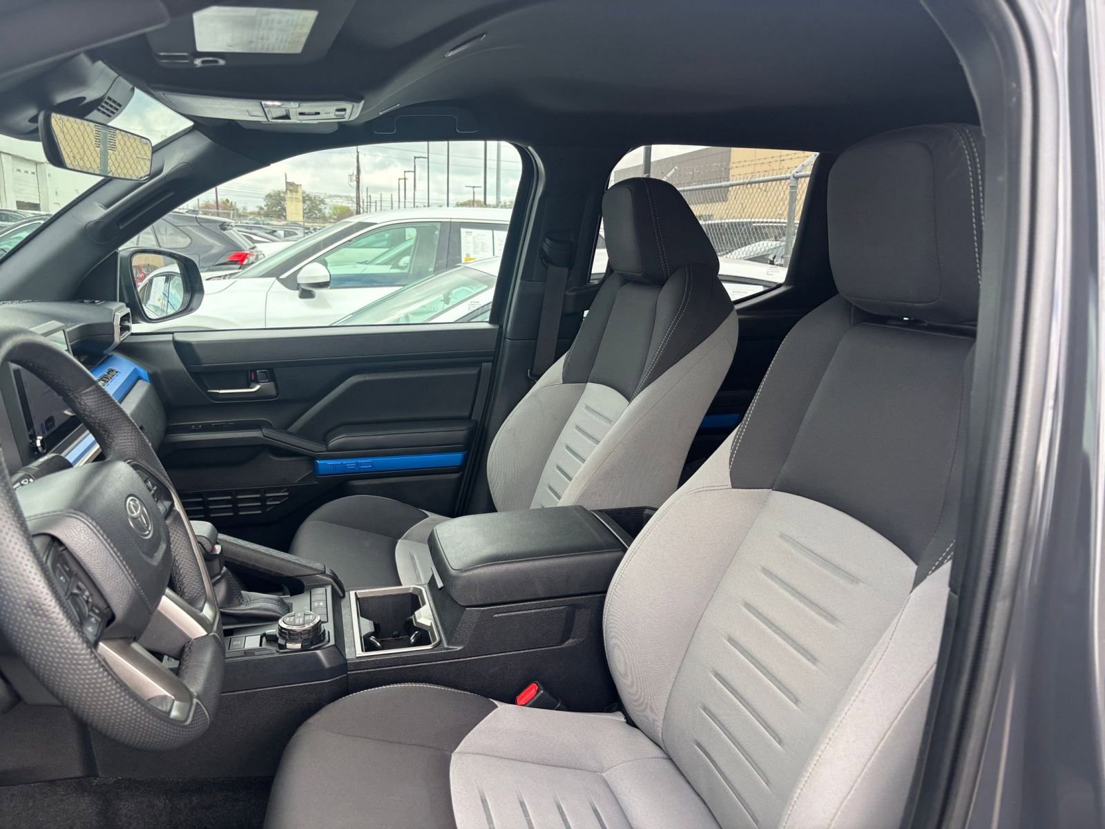 Used 2025 Toyota Tacoma TRD Off-Road image 24