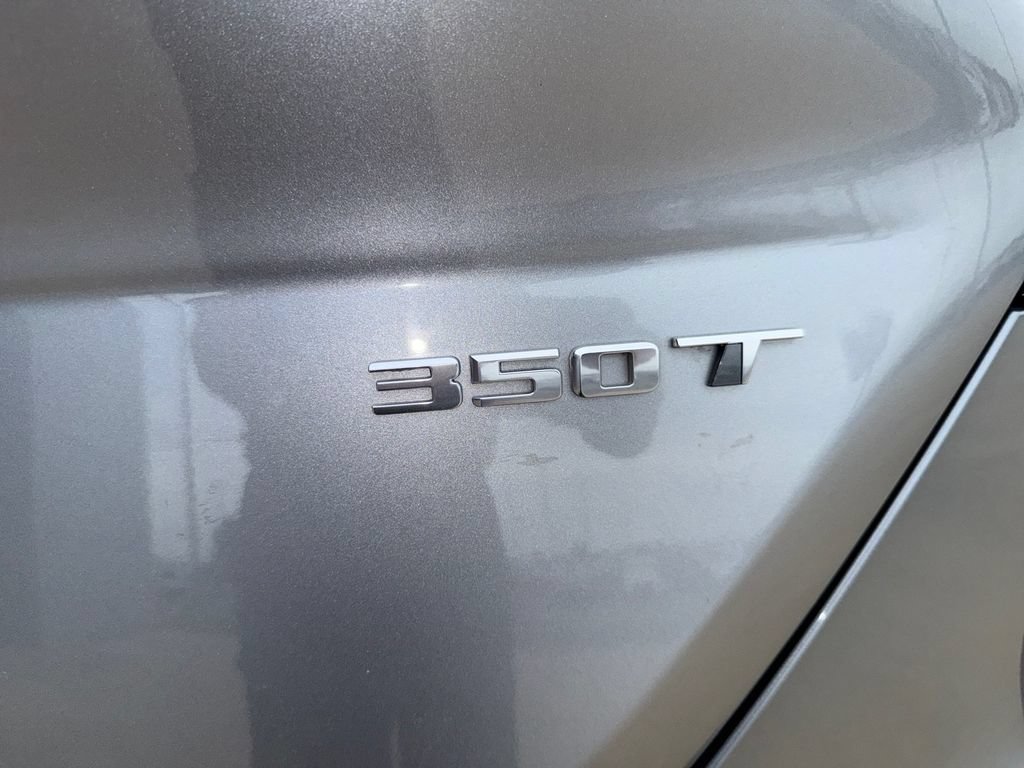 Used 2023 Cadillac CT4 Premium Luxury w/ Climate Package RWD image 11