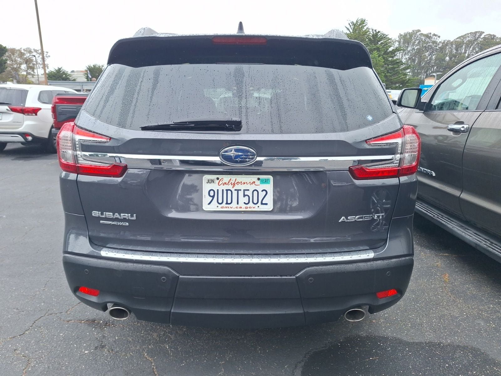 Used 2025 Subaru Ascent Premium AWD/4WD image 6