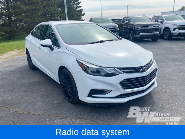 Used 2017 Chevrolet Cruze Premier FWD image 11
