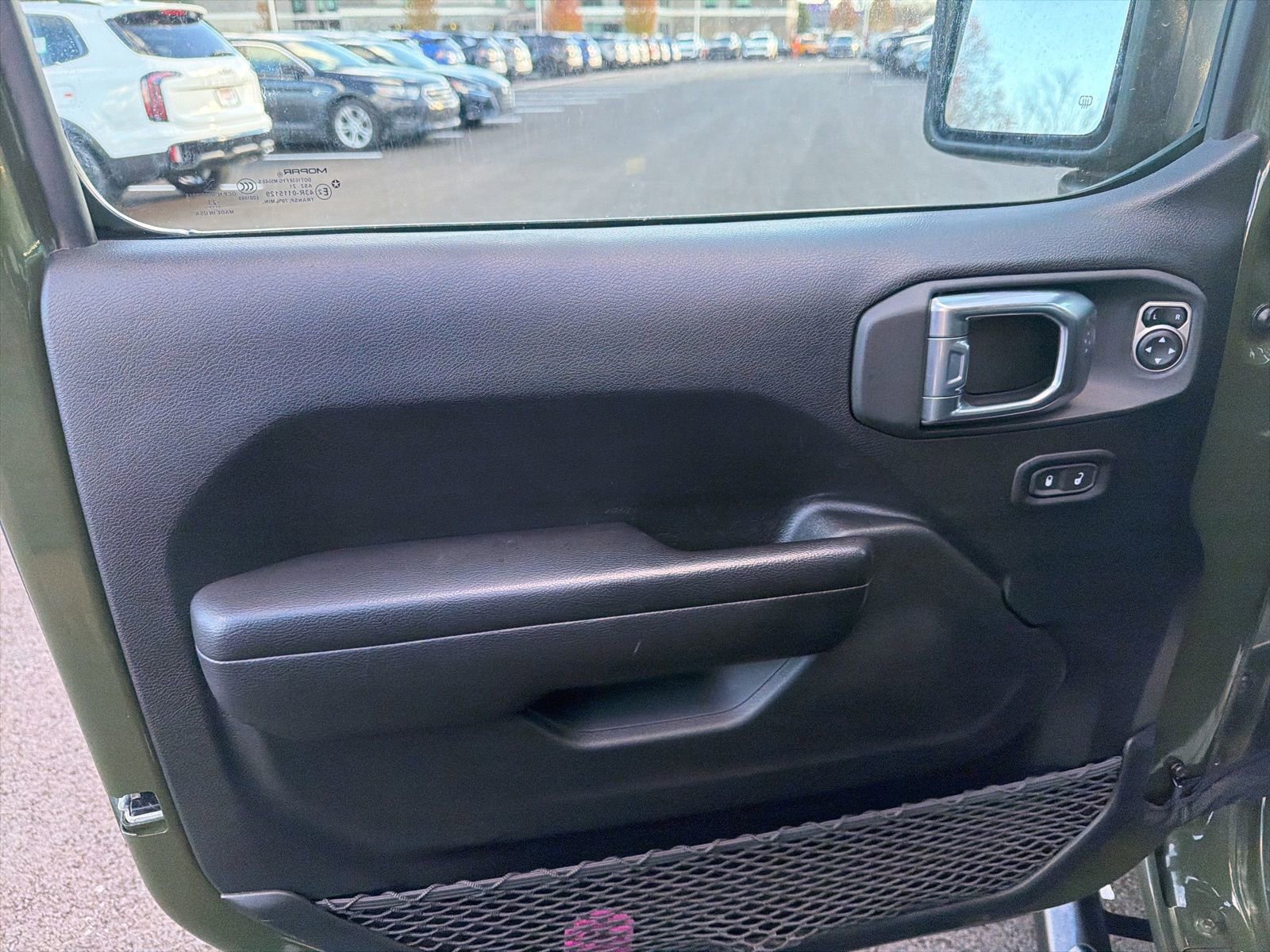 Used 2021 Jeep Wrangler Sport S image 12
