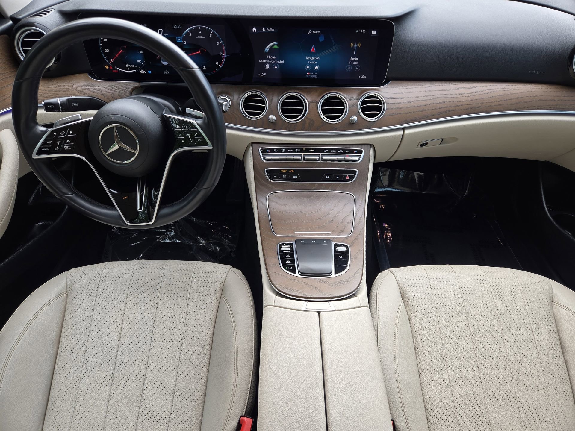 Used 2021 Mercedes-Benz E 350 4MATIC Sedan image 2