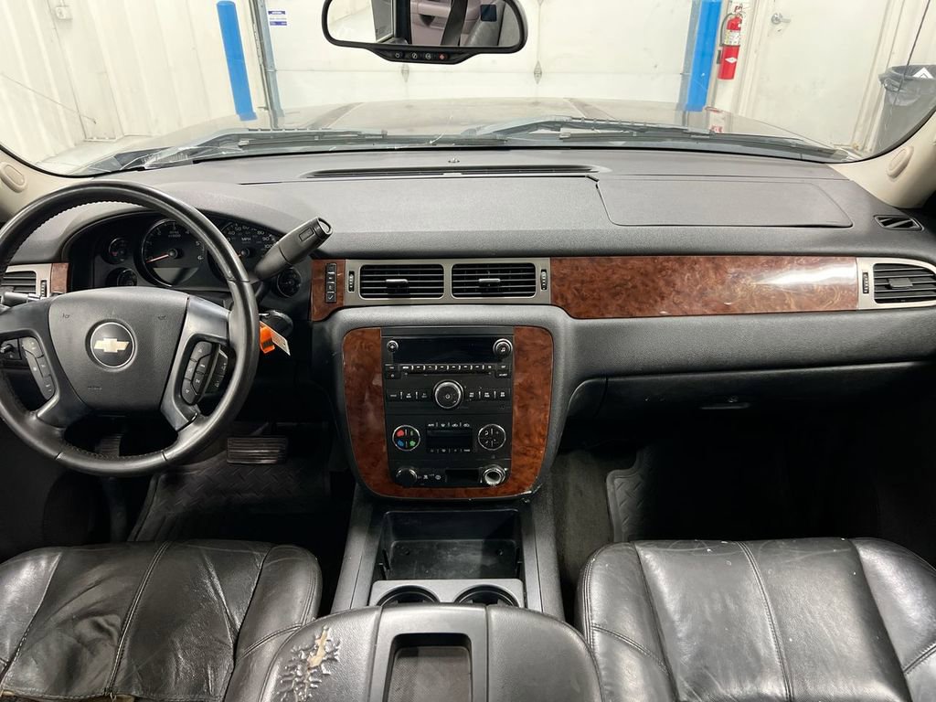 Used 2008 Chevrolet Silverado 1500 LTZ w/ Suspension Package, Off-Road AWD/4WD image 10