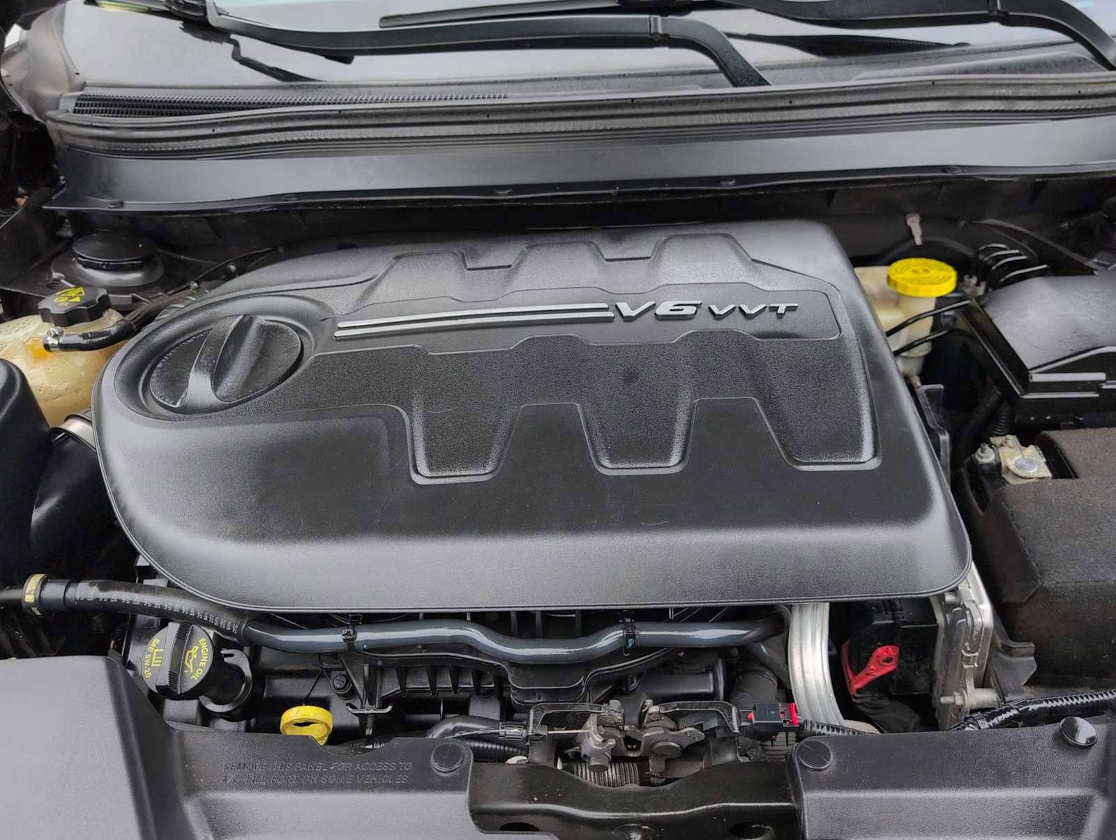 Used 2015 Jeep Cherokee Limited w/ Luxury Group image 15