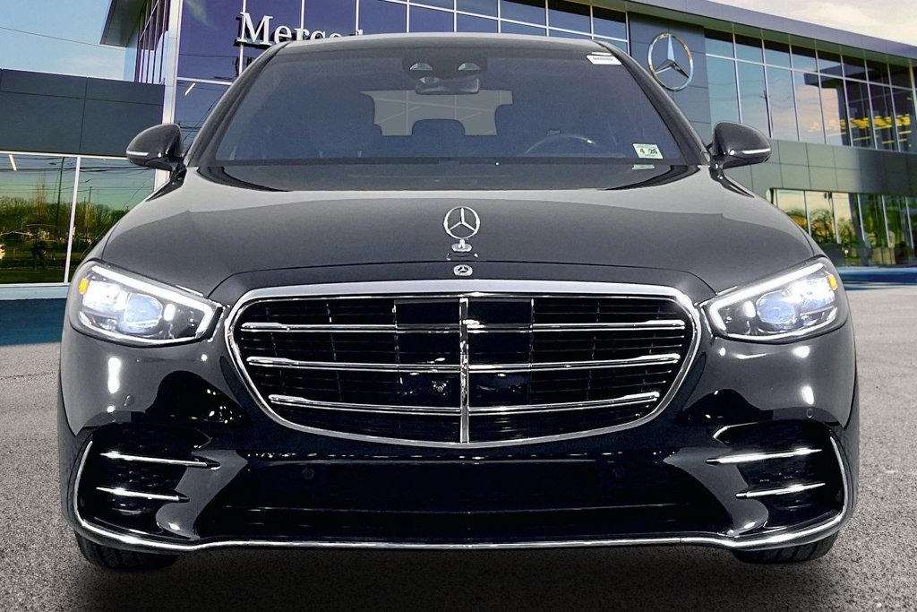 Certified 2021 Mercedes-Benz S 580 4MATIC Sedan image 3