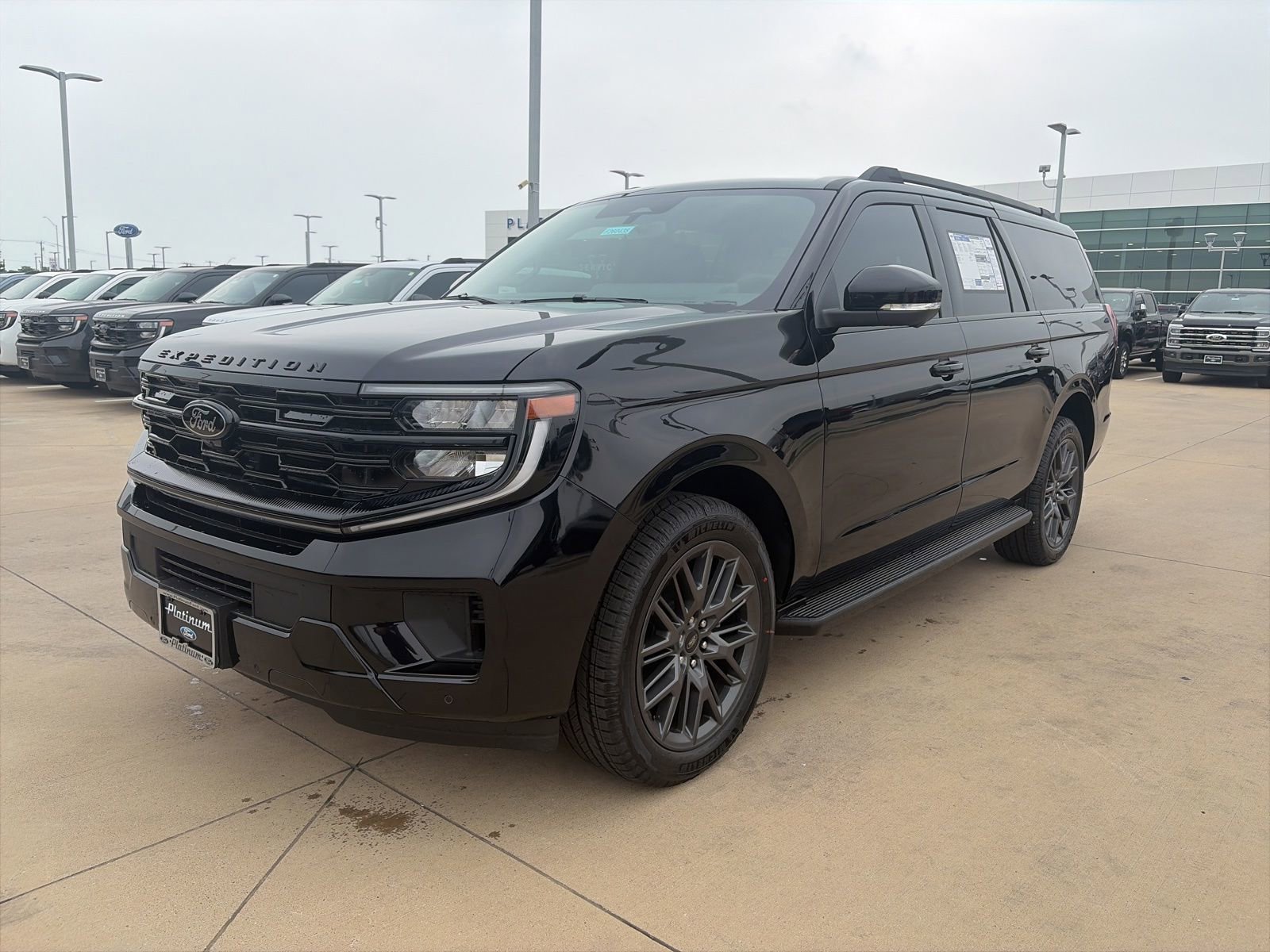 New 2026 Ford Expedition Max Platinum w/ Stealth Appearance Package AWD/4WD image 1