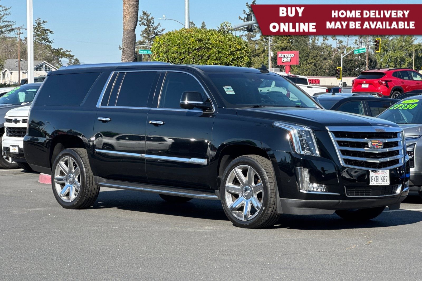 Used 2018 Cadillac Escalade ESV Premium Luxury image 1