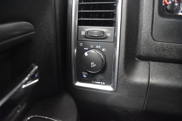 Certified 2021 RAM 1500 Classic Warlock w/ Electronics Group image 16