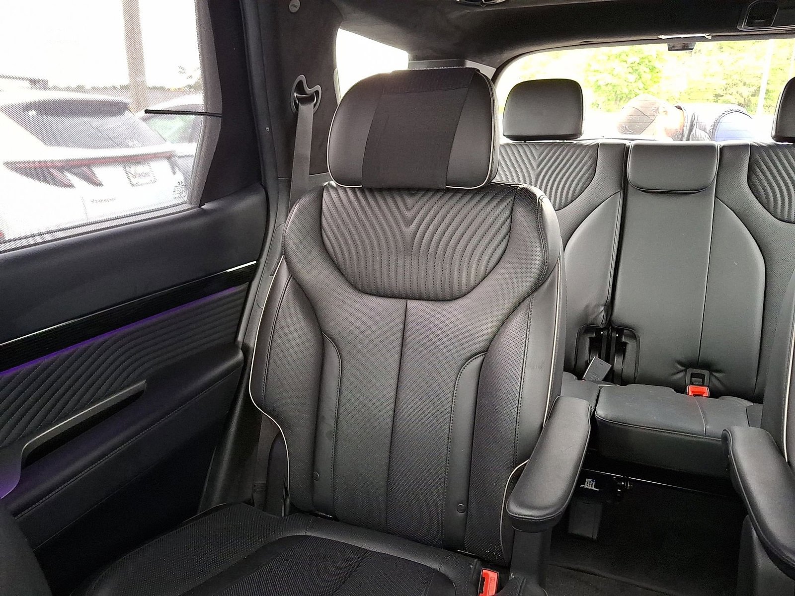 Used 2023 Hyundai Palisade Calligraphy image 12