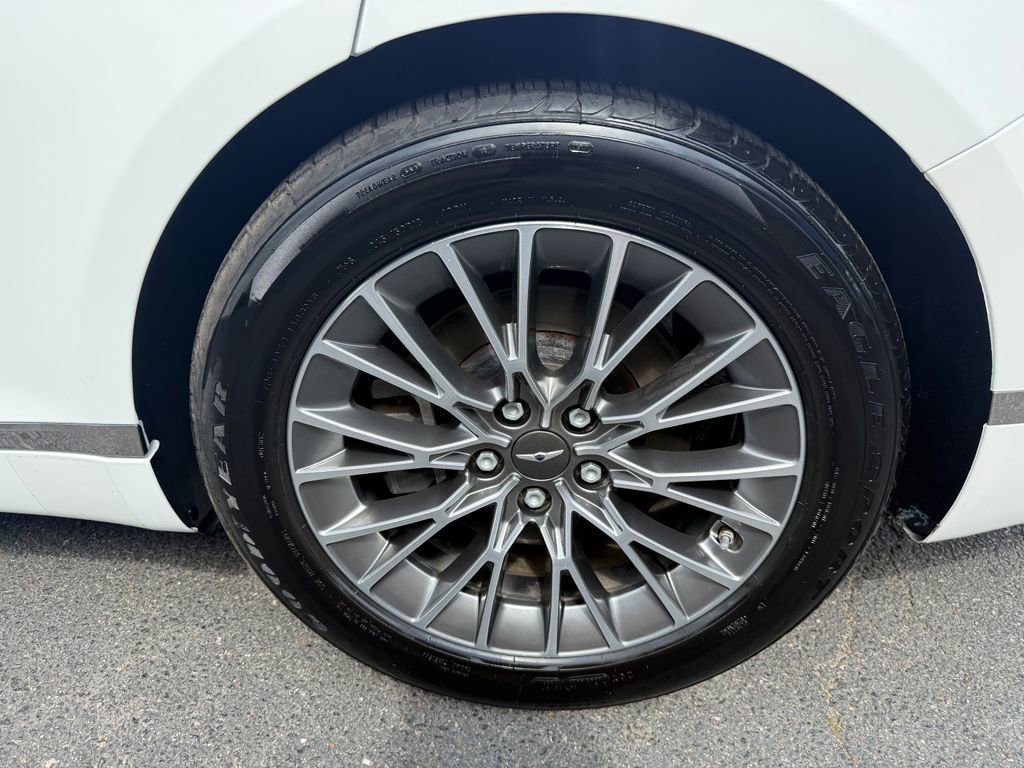 Used 2022 Genesis G80 2.5T RWD image 34