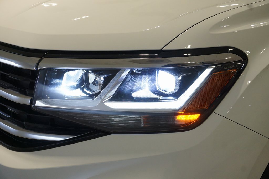 Used 2022 Volkswagen Atlas SE w/ Panoramic Sunroof Package image 32