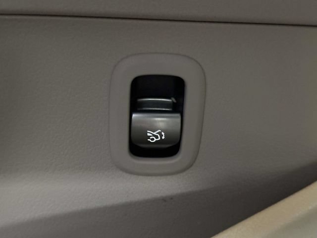Certified 2023 Mercedes-Benz C 300 4MATIC Sedan image 26