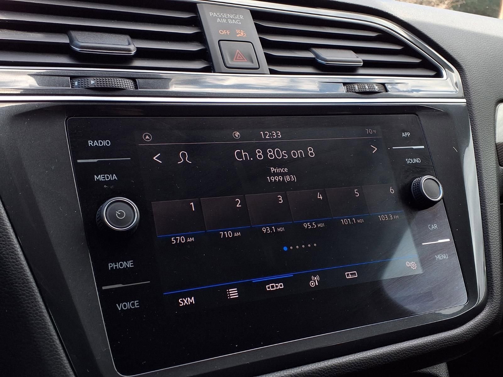 Certified 2023 Volkswagen Tiguan SE FWD image 10