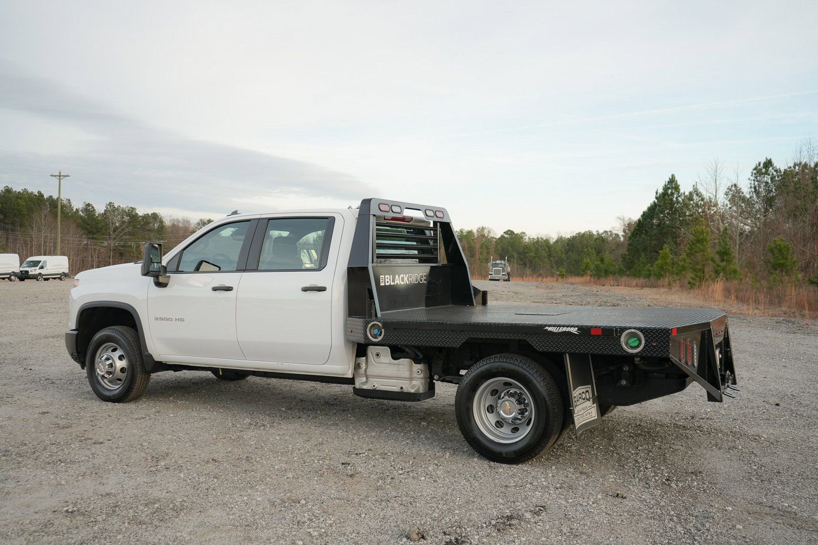 Used 2025 Chevrolet Silverado 3500 W/T image 7